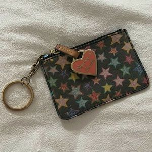Dooney & Bourke Vintage Y2K Stars and Rainbow Small
Wallet with key ring ✨🌈